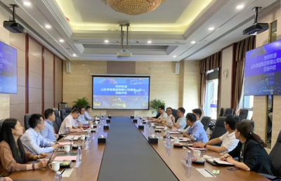 公司开展“安全生产月”主题签名活动-综合能源供应商