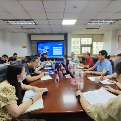 李方泽率队赴蜀山区考察交流